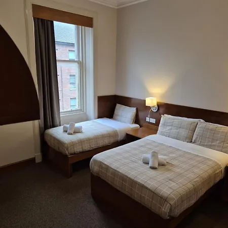 Hotell Douglas