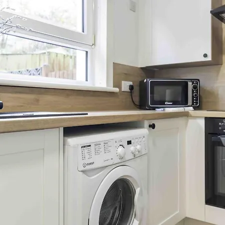 2 Bdr House By Caledonia Luxe Short Lets & Serviced Tatil Evi Glasgow