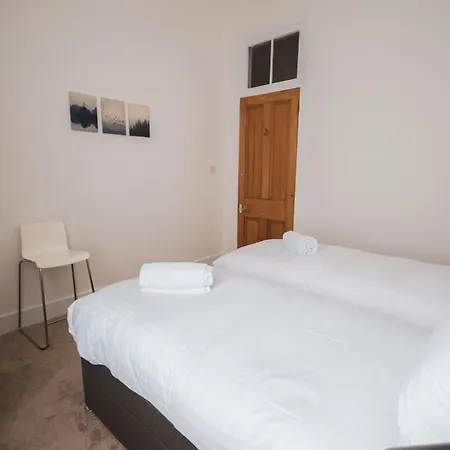 Stunning 3 Bed Flat In The Heart Of The West End Vakantiehuis *