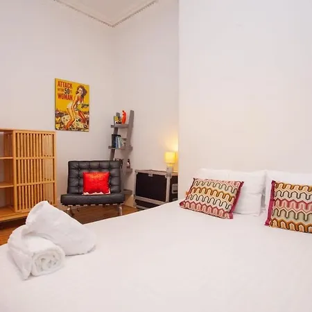 Lovely Flat In Ideal Location