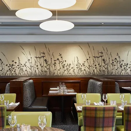 Hotel Leonardo West End 3*