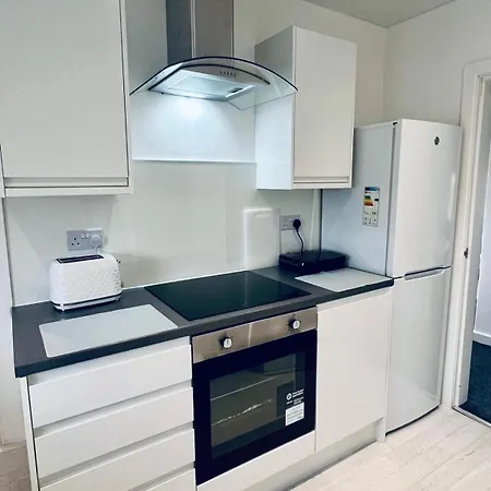 Lägenhet Modern 2 Bedroom House With Loft Conversion Glasgow