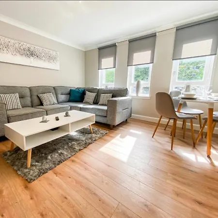 Διαμέρισμα Two Bedroom, Free Private Parking *