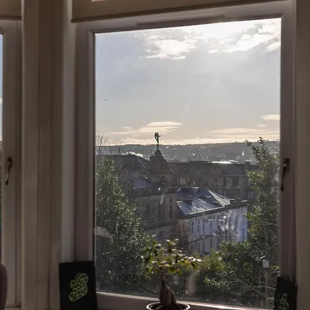 Villa Extravagant 6 Bed Victorian Townhouse With Hot Tub