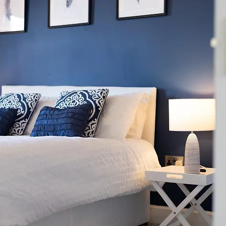 Villa Extravagant 6 Bed Victorian Townhouse With Hot Tub Glasgow