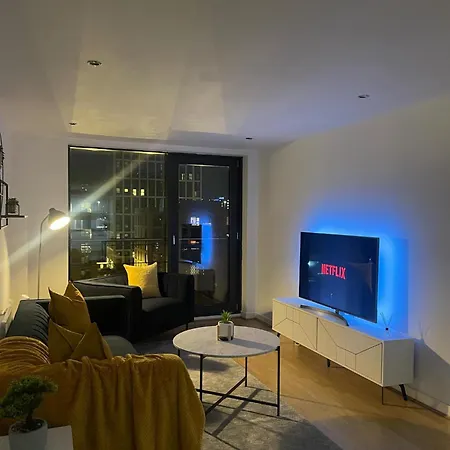 River Clyde Hydro Aprt *