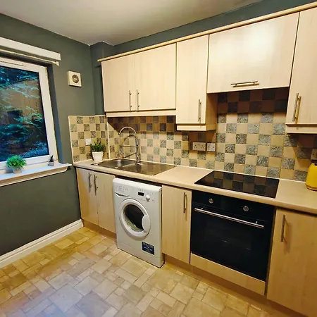 Apartment La Casita, Quarry - 2 Bedroom Entire With Free Parking