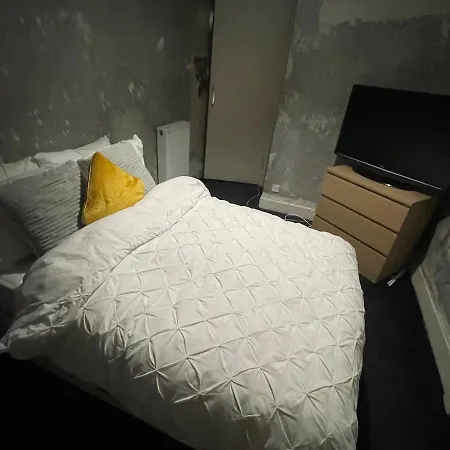 West End 2 Bed