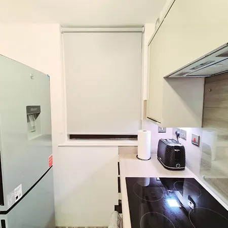 Cozy Flat In Centre Глазго