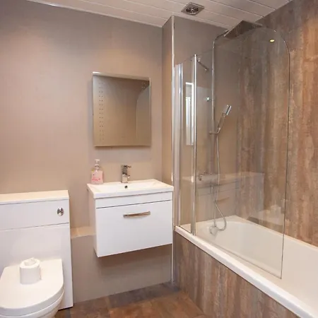 Apartment Spacious 4-bedroom Retreat In *