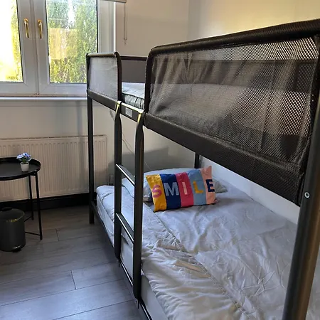 Modern Apartment-sleeps6-parking-seft Check In Apartment Glasgow