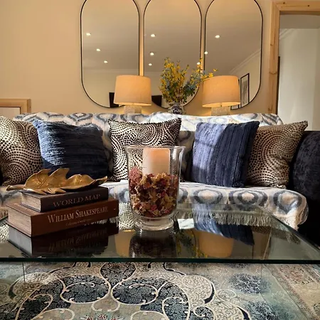 Διαμέρισμα Away From In - Free Street Parking Γλασκώβη