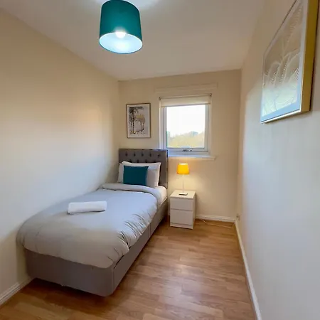 Sleek & Modern 2br - Easy Access To Centre Апартаменты