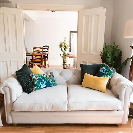 דירה Elegant West End Flat In גלאזגו