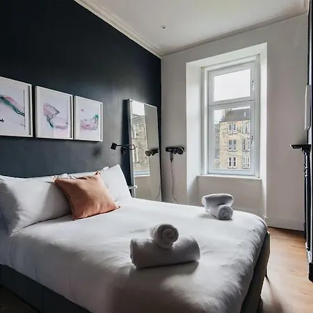 Fresh Stylish West End Flat *