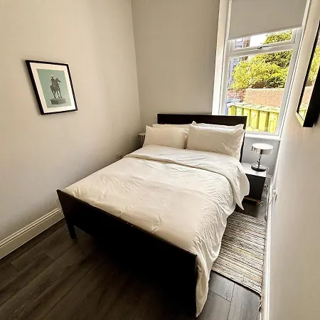 Southside Pad Apartment Glasgow