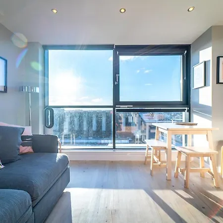 Stylish Finnieston Centre Free Parking Apartment *