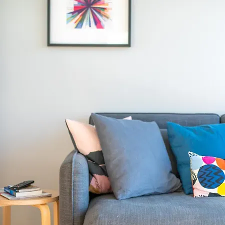 Stylish Finnieston Centre Free Parking Glasgow