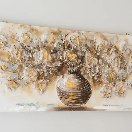 Two Bed Stylish In Heart Of West End