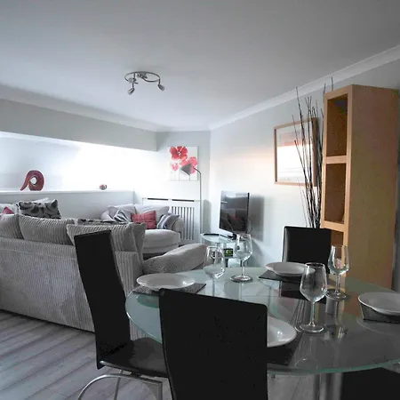 The Stables - Fabulous Stylish Flat In Merchant & Free Secure Parking