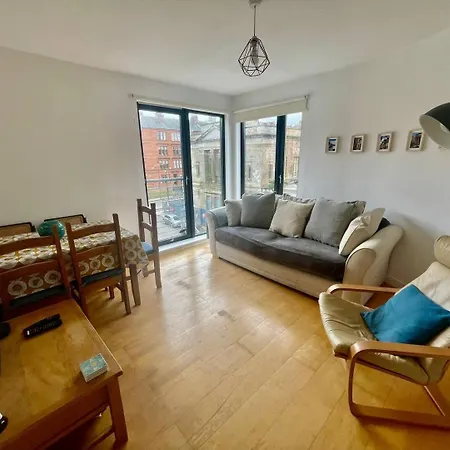 Appartement Perfect Location In Heart Of West End Pass The Keys Glasgow