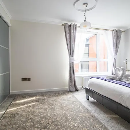 Metropolitan St Andrews Cathedral View - Pass The Keys Apartment