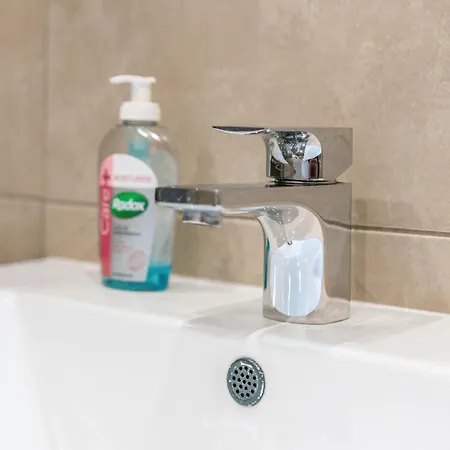 דירה Unique Victorian In *