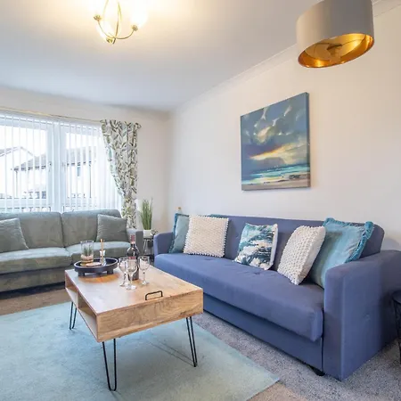 Ideal Contractor Stay 2-Bed Near Glasgow Fort * Glasgow