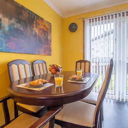 Ideal Contractor Stay 2-Bed Near Glasgow Fort