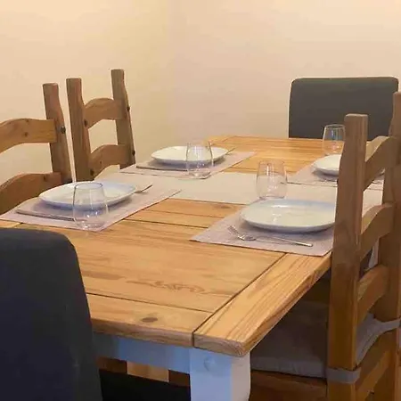 In Heart Of West End- Parking Space- Spacious- Near And Kelvingrove Art Gallery * Glasgow