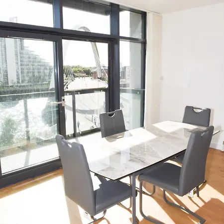 Hydro With Great Views Apartamento