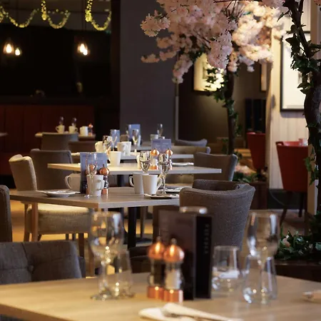 格拉斯哥中心希尔顿逸林酒店 酒店