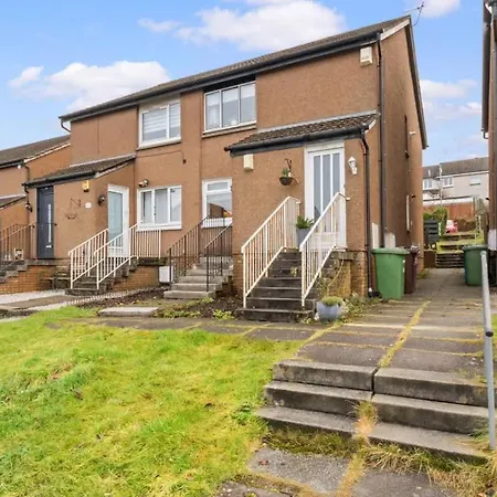 Stylish 2 Bed With Parking * Glasgow