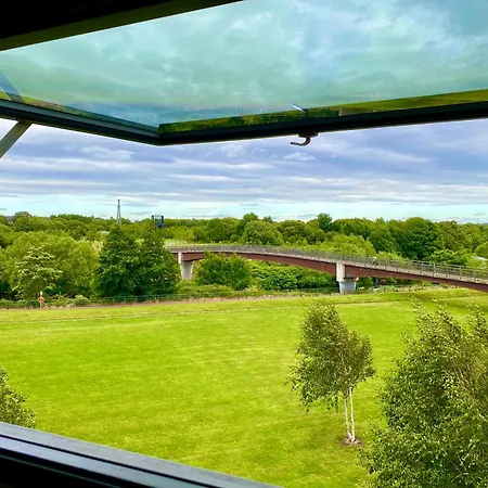 Privatunterkunft Private Bedroom & Bathroom With Amazing View In Quirky Townhouse *