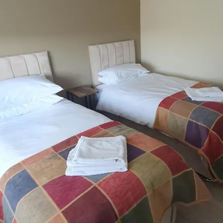 Farm stay Edenmill Farm *