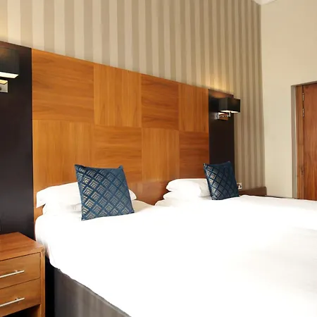 Acorn Hotel