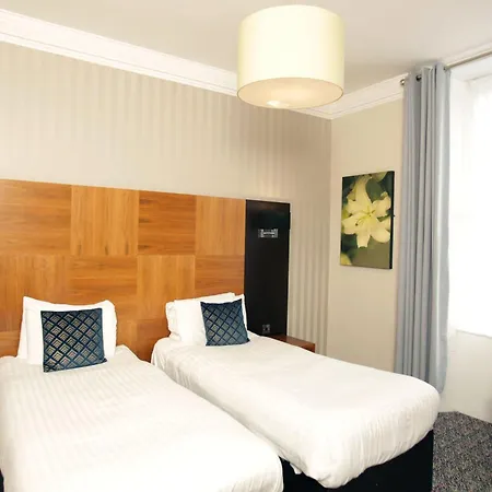 Hotel Acorn
