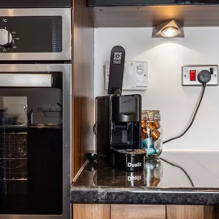 Cairn Introduces Mavisbank Gardens - Where Homely Charm Meets Modern Living * Глазго