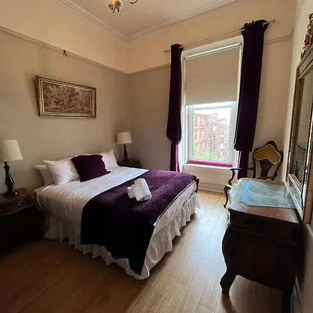 Wonderful 3 Bed West End Flat * Γλασκώβη