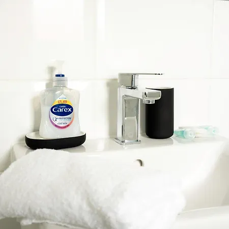 3 Bdr House At Caledonia Luxe Short Lets & Serviced * غلاسغو