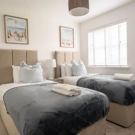 3 Bdr House At Caledonia Luxe Short Lets & Serviced