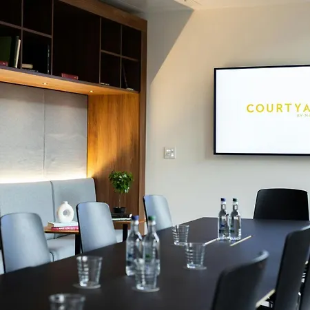 Courtyard By Marriott Sec Hotel 4*