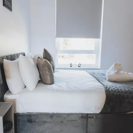 Lägenhet Stylish 3br By Hampden No 161 With Free Parking