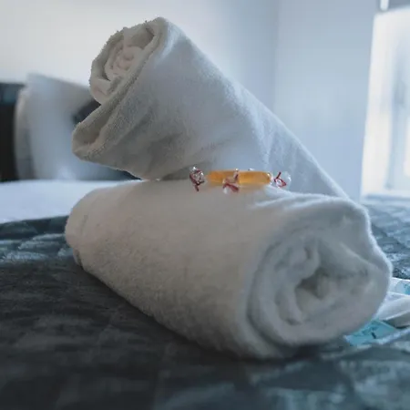 Stylish 3br By Hampden No 161 With Free Parking Lägenhet *