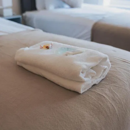 아파트 Stylish 3br Near Hampden No 264 With Free Parking *