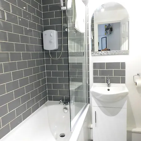 Modern Bright In South *