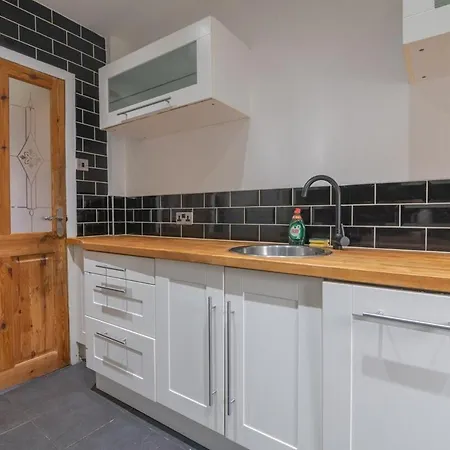 Апартаменты Clydebank 2 Bedroom Глазго