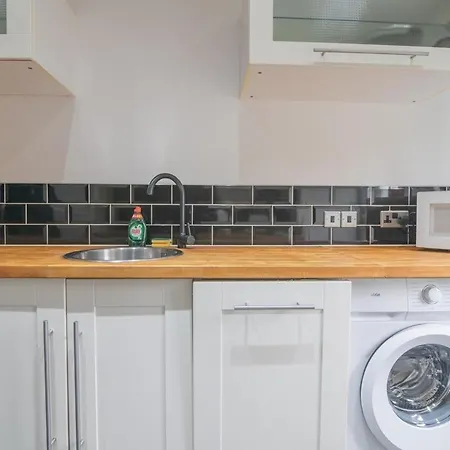 Clydebank 2 Bedroom *