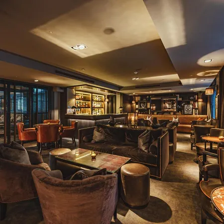 Dakota Otel 4*