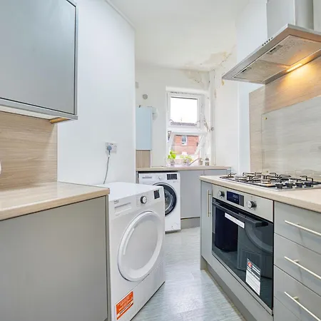 Apartamento Comfortable 2br With Free Parking Glasgow